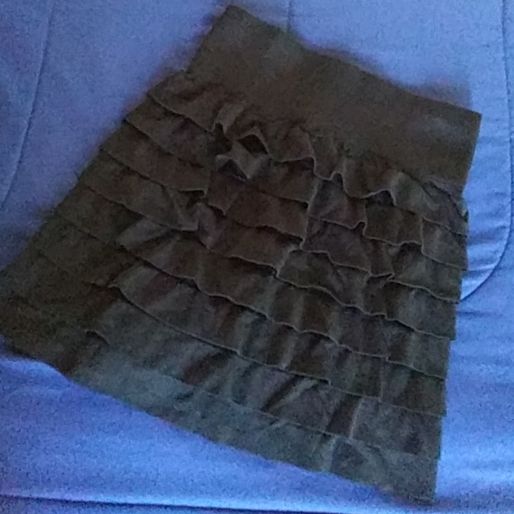 Black skirt